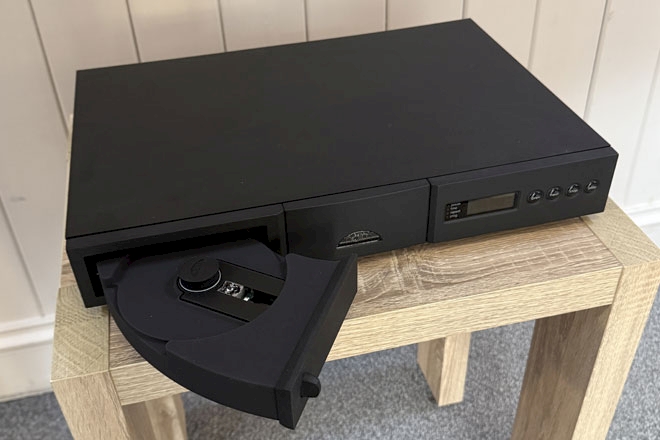 Offers Naim CD5si CD Player