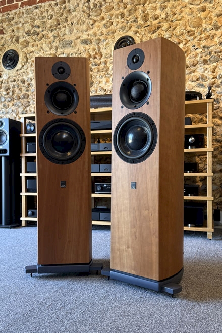 Offers ATC SCM40-A Active Loudspeakers